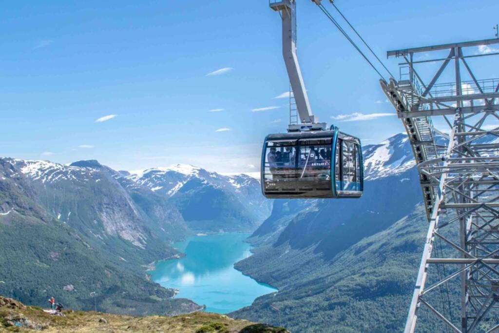 Hytte I Stryn Med Elbil Lader Buitenkant foto