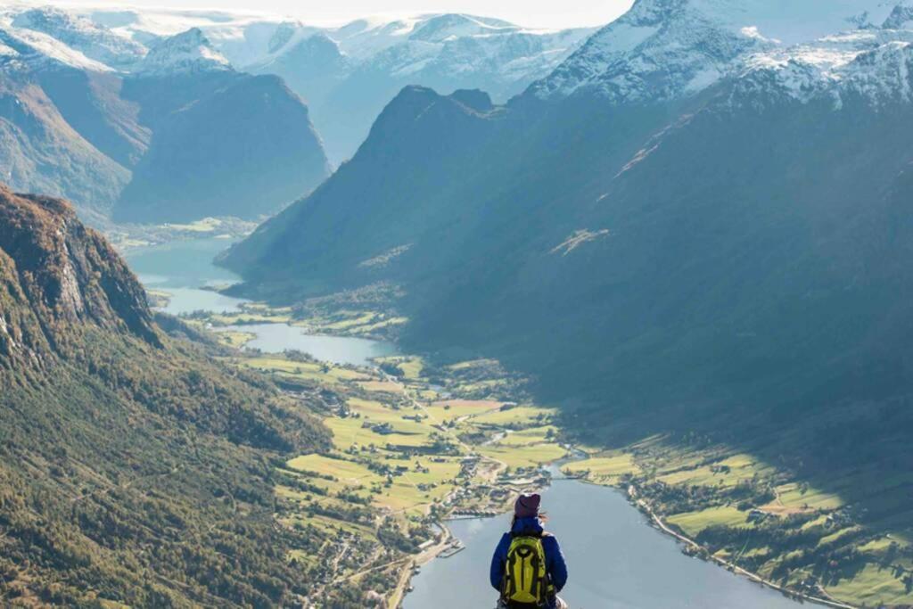 Hytte I Stryn Med Elbil Lader Buitenkant foto